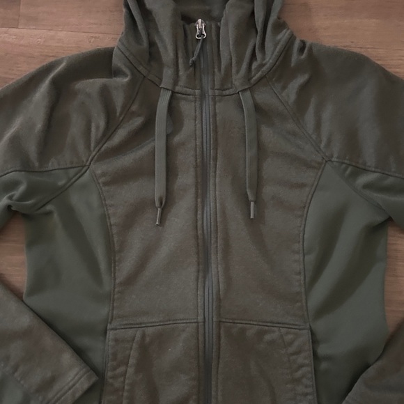 The North Face Woman’s Zip Up Jacket- Small- EUC - Picture 7 of 7